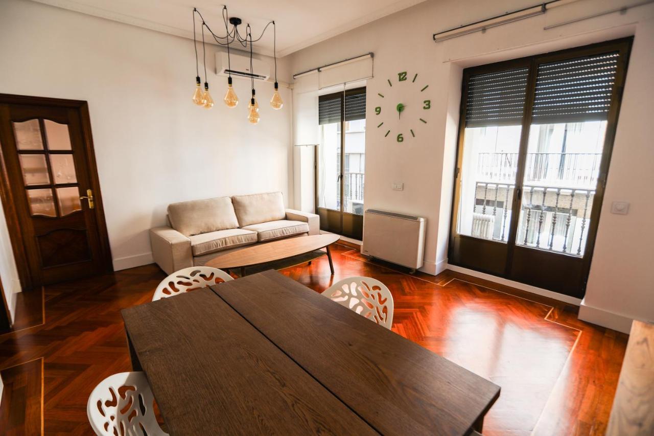 Apartamento Barco Lägenhet Madrid Exteriör bild