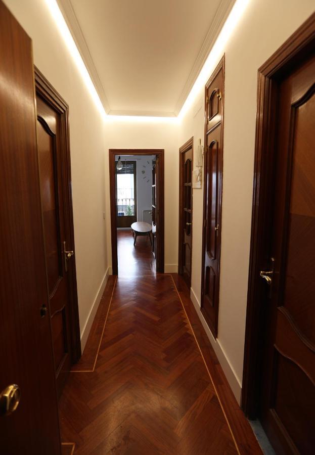 Apartamento Barco Lägenhet Madrid Exteriör bild